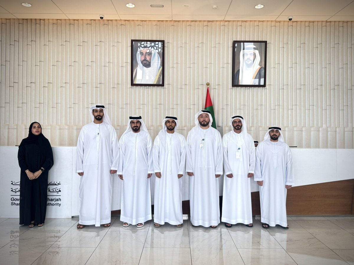 SHA_GOV's tweet photo. اجتمعت هيئة الشارقة الصحية مع وفد من مديرية التحريات والتحقيقات الجنائية بالقيادة العامة لشرطة الشارقة، لبحث مجالات التعاون وتبادل المعلومات، بما يعزز التكامل بين الجهات الحكومية ويدعم جودة الخدمات المقدمة. https://t.co/dXyuCAZsQg