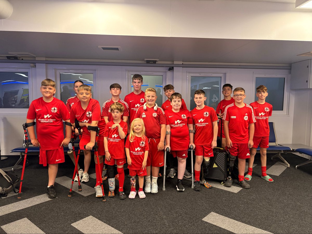 amputeefootball's tweet photo. 🦁 On their way ✈️

The EAFA Juniors have travelled to Spain for the EAFF Junior Camp. We hope you have an amazing time!

#EAFAFamily | #AmputeeFootball https://t.co/5cGeFncXRD