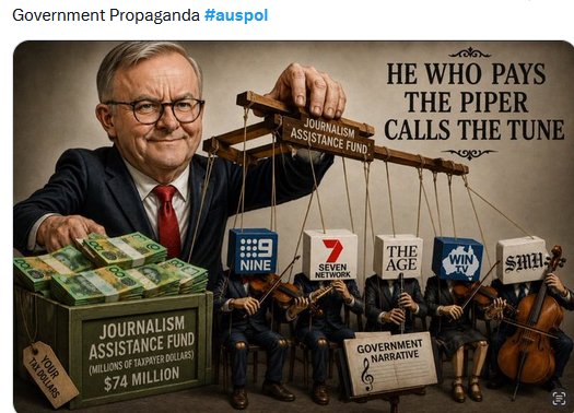 dp60plus's tweet photo. The fed governemnt and the chooks #auspol https://t.co/p0i6Elizay
