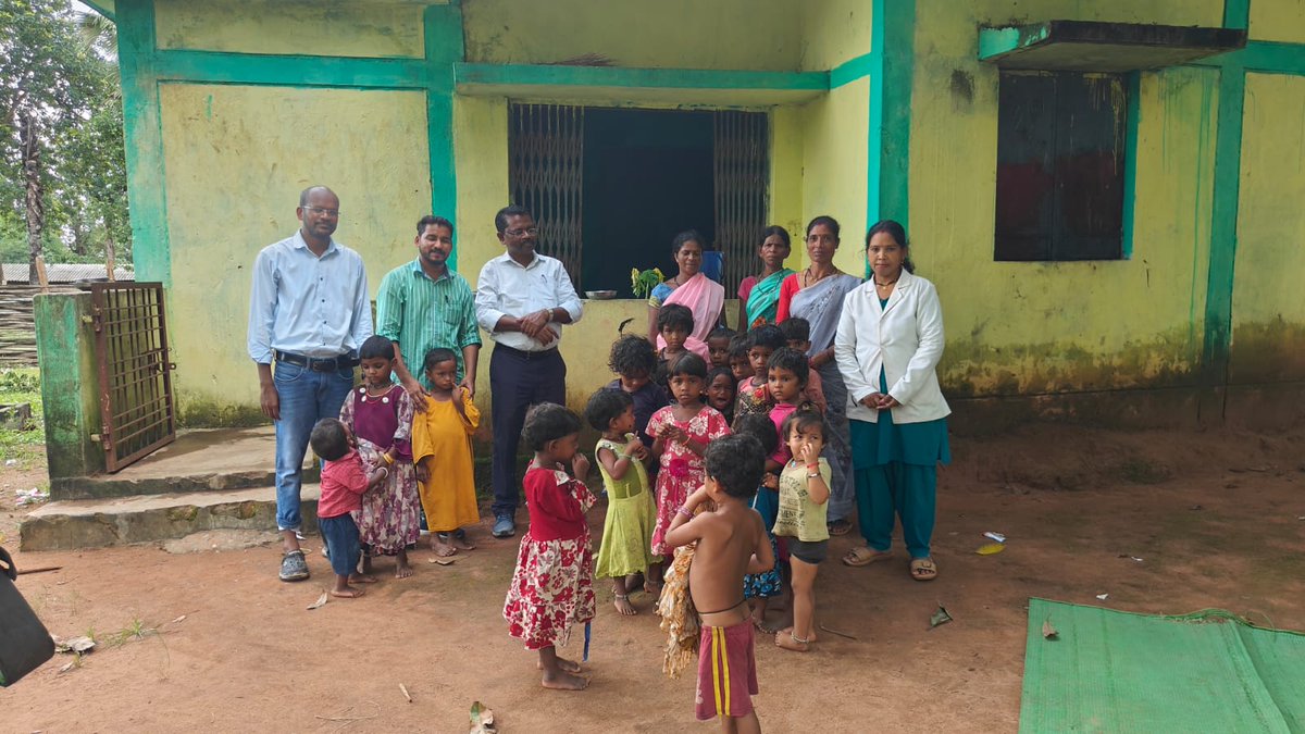 BijapurHealth's tweet photo. दिनांक 11/08/2026 को CMHO द्वारा PHC फरसेगढ़ का निरीक्षण किया गया। तत्पश्चात SHC सागमेटा अंतर्गत ग्राम कोपेनजरी में मैदानी भ्रमण (Field Visit) कर स्वास्थ्य सेवाओं की जमीनी स्थिति का जायजा लिया गया।
@DistrictBijapur @MoHFW_INDIA @HealthCgGov @DPRChhattisgarh https://t.co/zZIaT96ojd