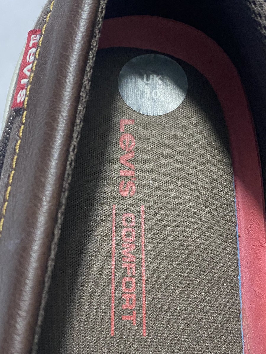 Shoedaddyng's tweet photo. Size 44 https://t.co/2PTJdx64du