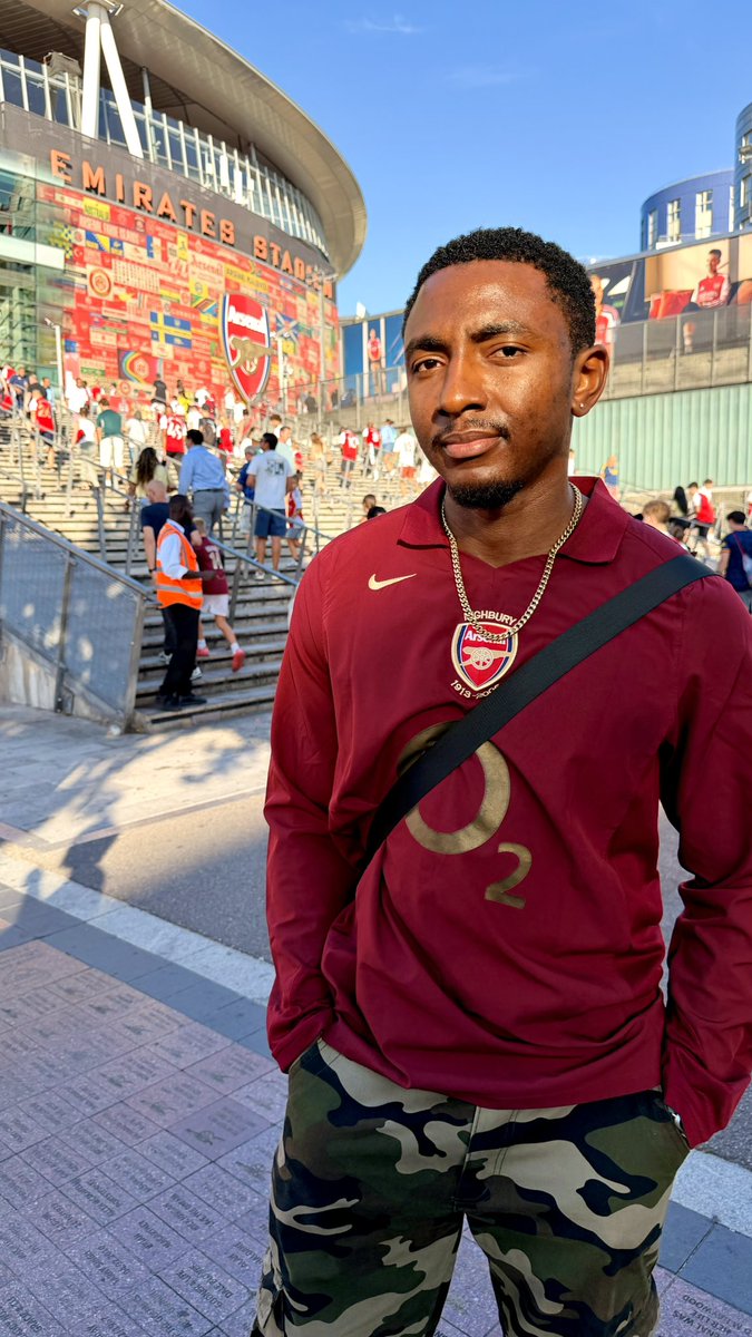 barnesafc's tweet photo. One for the archives.. https://t.co/6fC6Xo13PK