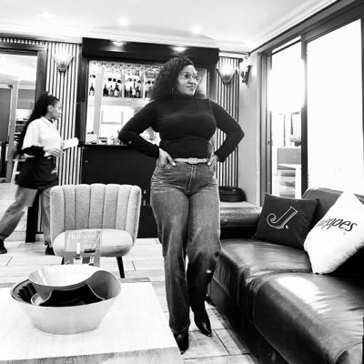 Keabetswe_Queen's tweet photo. #NewProfilePic https://t.co/ky7b1THiYT