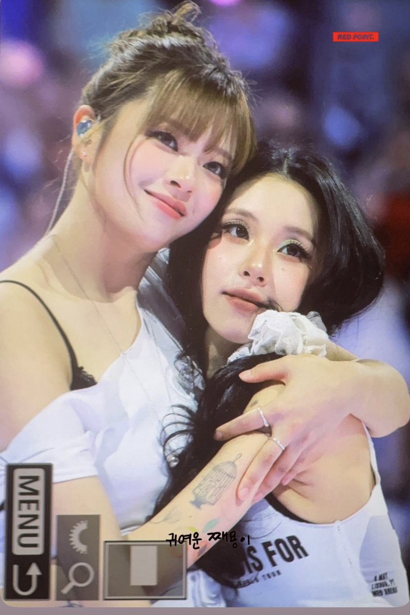 twicepopbase's tweet photo. Chaeyoung and Jeongyeon have already confirmed their departure from JYP, leaving just two more members from the rumored list. And no matter what Jihyo and Tzuyu decide, we’ll support them wholeheartedly. 🥹 https://t.co/O62NugAOlE
