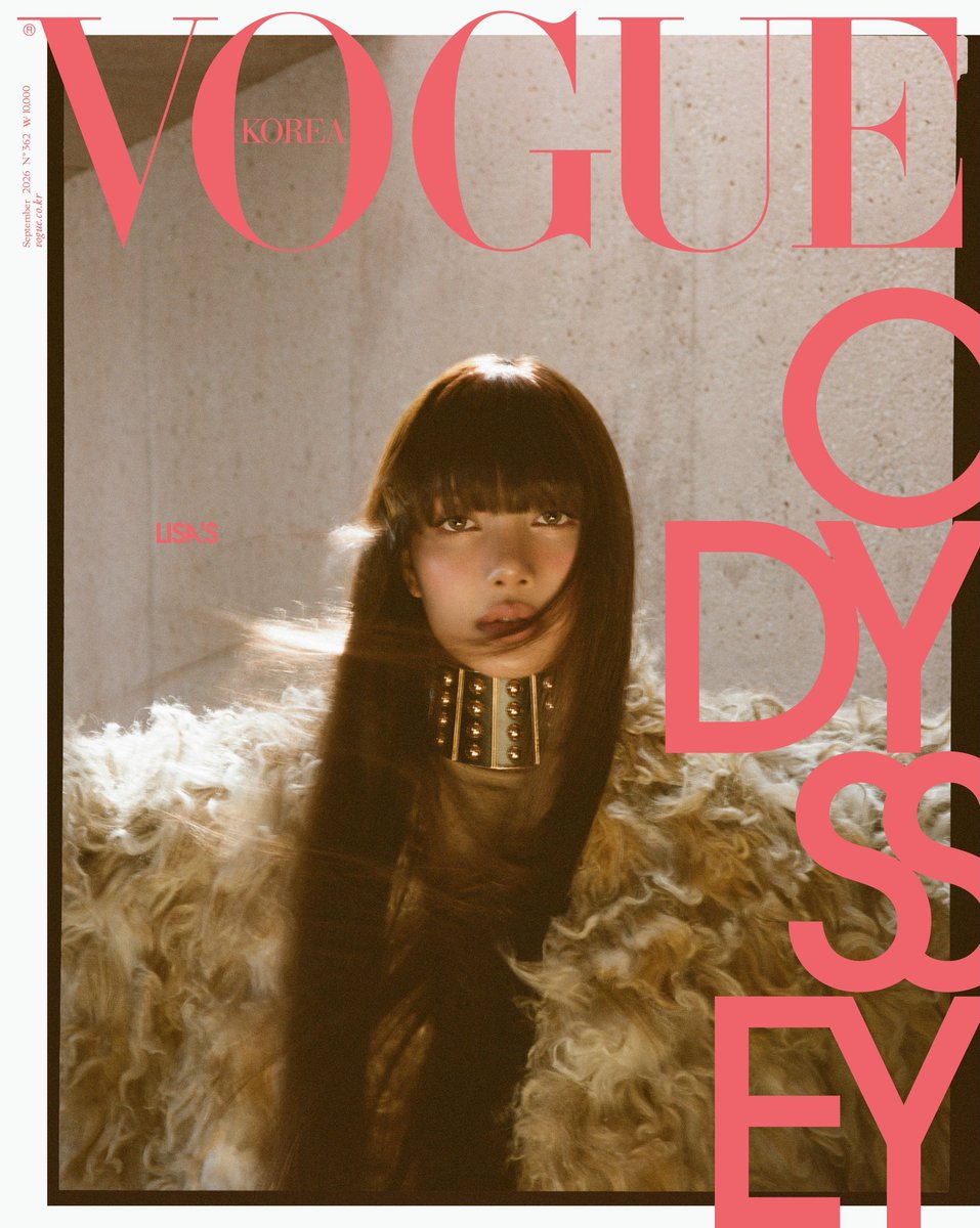 the_lisapopbase's tweet photo. #LISA becomes the first female singer in VOGUE Korea’s 30-year history to land a solo Golden September cover!👑

She’s only the 5th star ever, after Jennifer Aniston, ZhangZiyi, Jun Ji-hyun &amp; Song Hye-kyo—the only female singer 90s-born star &amp; youngest face on this legendary list https://t.co/7twDTqLmSq