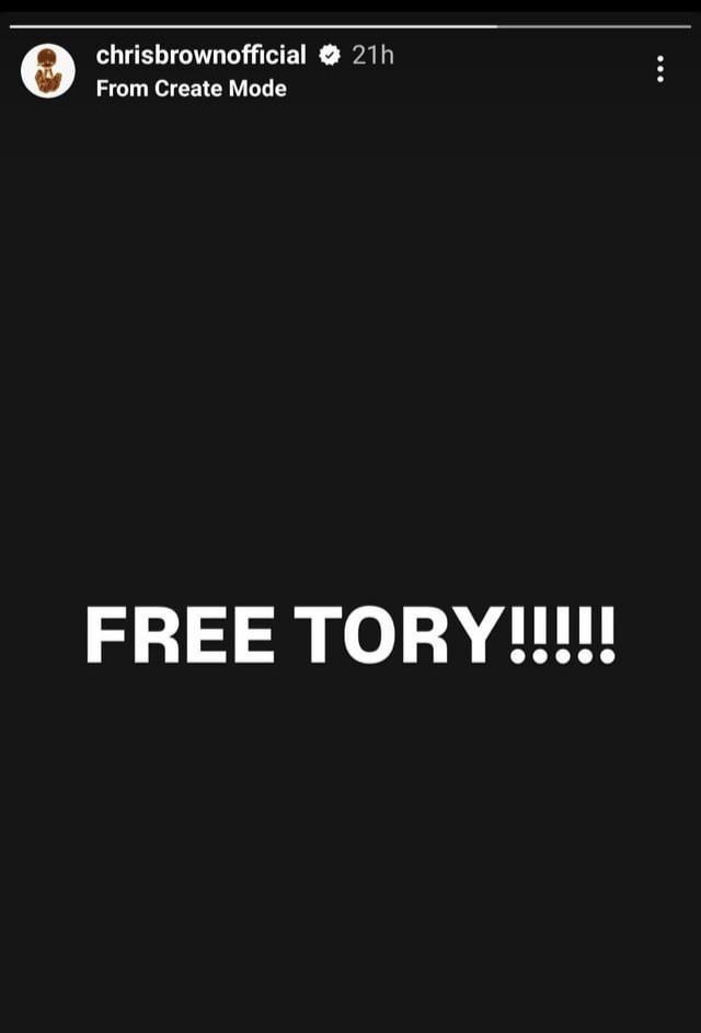 __llaraaaaaa__'s tweet photo. So Namjoon knows IShowSpeed’s government name but not that Chris Brown financially helped Tory Lanez in his case against Megan Thee Stallion (his friend)… interesting https://t.co/N3lAfifCVu