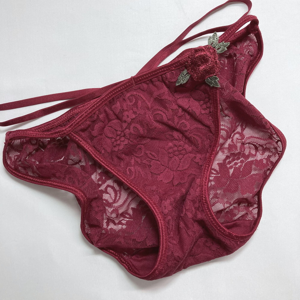 sitagi_1515_day's tweet photo. 【新着商品：品番】
1枚目：teto-AN01
2枚目：teto-AN03
3枚目：teto-AN04

＃下着1515　＃中古下着　＃入荷情報 https://t.co/G7ce0wZwIE