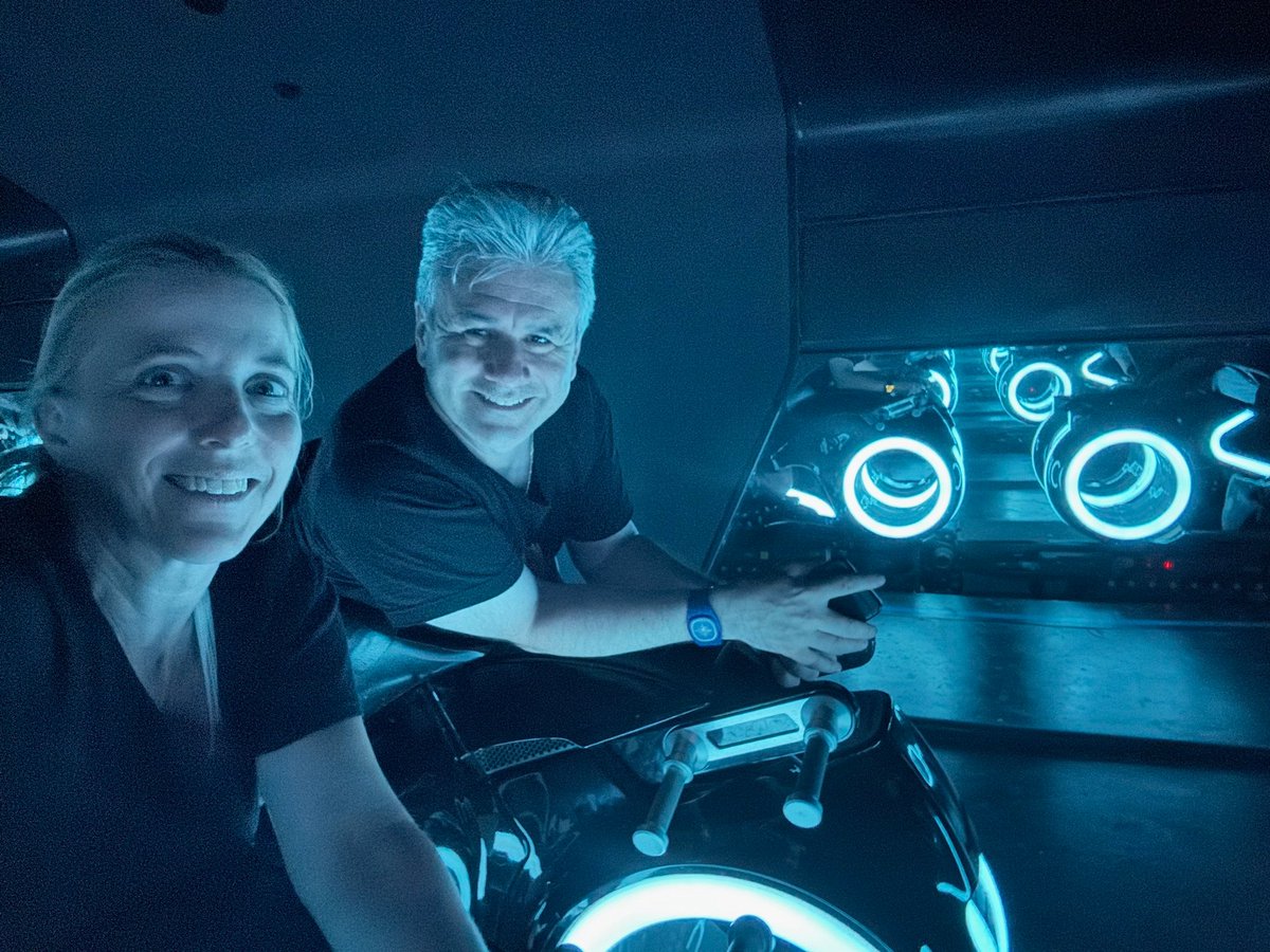 ChrisChin236's tweet photo. Ride #39- Tron
@RideEvery
@RideEveryHQ
#Everyridepoints
@amycotecardenas https://t.co/eo4MyLbPP9