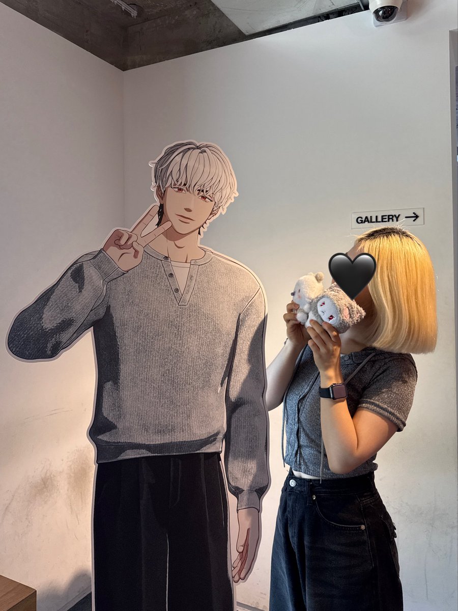 ZzangEG486's tweet photo. 밀린 5월 십카페❤️🩶

단식이어서 쫄쫄 굶은 날...ㅎㅎㅜ 동행플리분이 데리고온 애들이 너무 귀여웠고,
마침! 생킷 자만추해서 동행분 언박싱 구경해서 좋았었당!! 쿠키는 냉동해놓고 거의 두달 뒤에 먹었는데 다행히 이상 무ㅋㅋㅋㅋ https://t.co/TzahSYyVOY