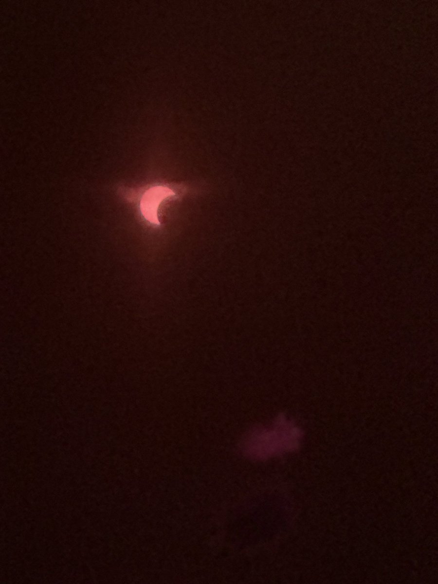 el_marco2b's tweet photo. L’éclipse vue de Teghime, hier soir 🌘 https://t.co/VyMmadjeYl
