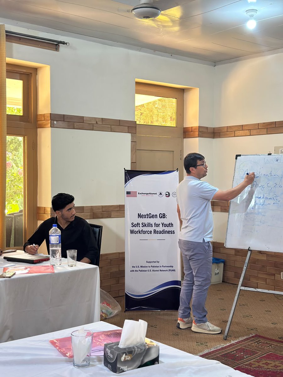 PakUSAlumni's tweet photo. Thirty young participants in Ghizer strengthened their communication, teamwork, leadership, adaptability and other workplace skills through the 5-day NEXTGen workshop implemented by Fulbright 21-22 alumnus Dr. Aftab Ahmed Khan under PUAN Grant. 
Read more: https://t.co/1j2o2ollBy https://t.co/9gZajiT5UU