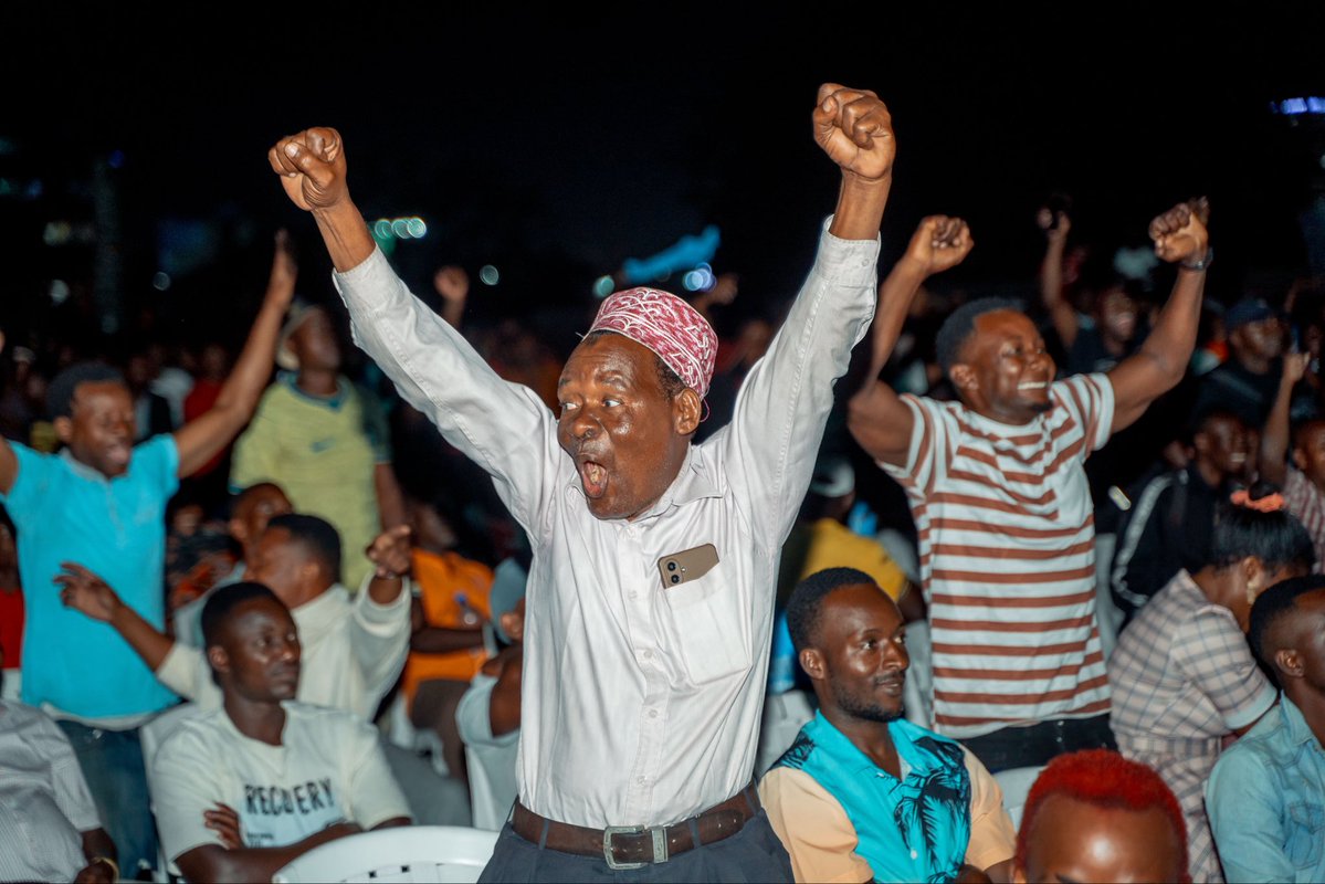 TZSportPesa's tweet photo. Mmeamkaje?๐๐๐
#sportpesa #makeitcount https://t.co/AkyOce4aZ9