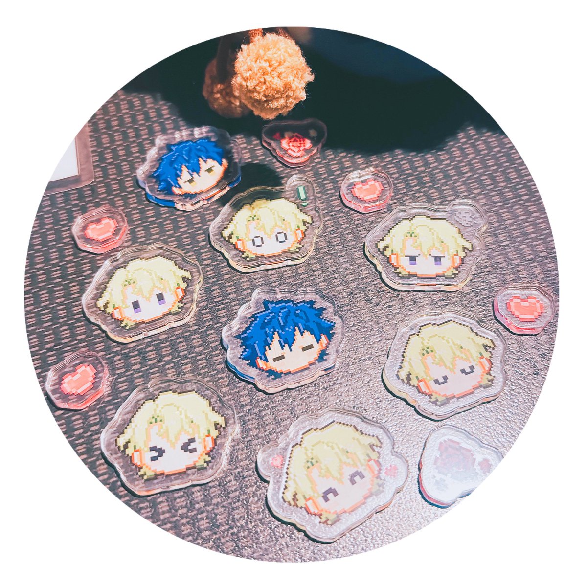 GEKIATSU_T7's tweet photo. このイラストのドットでアクリルパーツ作ってもらった💖💖💖💖💖💖💖💖💖 https://t.co/GXbkoBHTBl