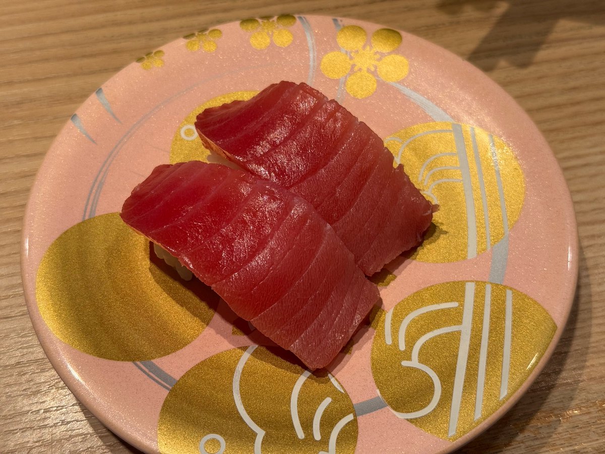wattu612's tweet photo. 🍣(っ'ヮ'c)＜ｵｽｼｨｨｨｨ

中トロとのどくろ https://t.co/jodYPr7f1w