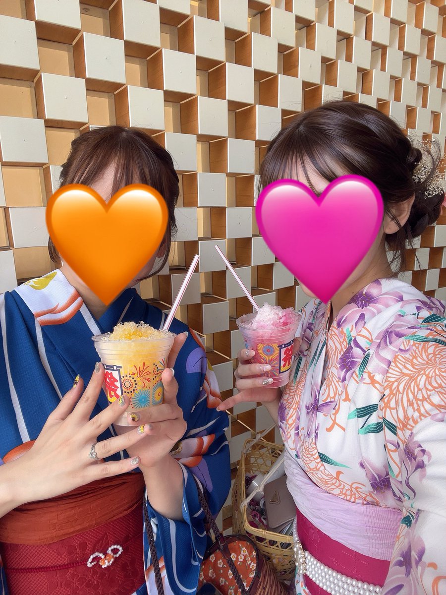 2Saaaa2's tweet photo. この前みかんちゃんと仙台の七夕祭りに行ってきた〜🍊🩷
浴衣着たのもお祭りもすごい久しぶりでめっちゃ楽しかった♡♡
夏満喫しました💖 https://t.co/hWlhfavkhY