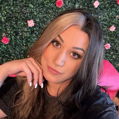 CCBeautymark's tweet photo. #NewProfilePic https://t.co/ljdBiEUizv