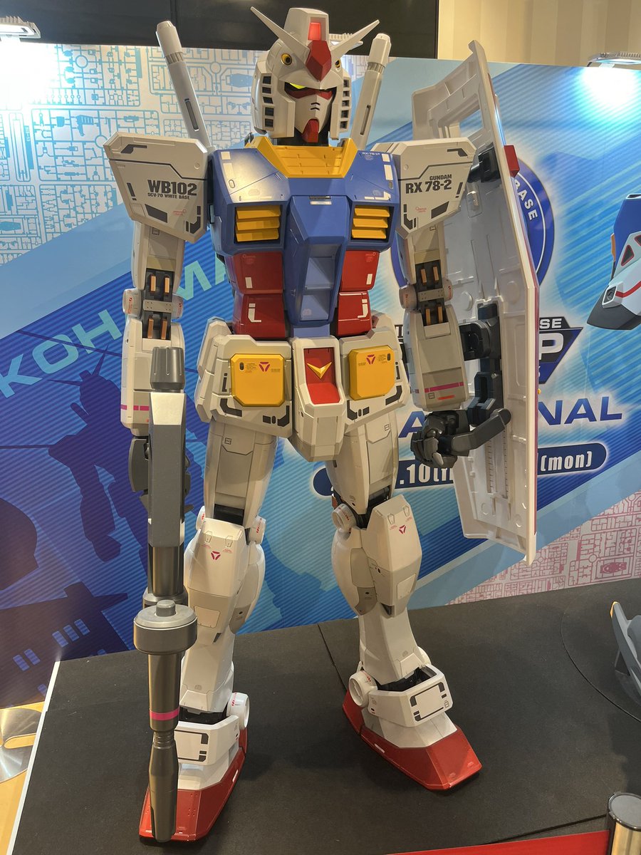 nbdwx968's tweet photo. ガンダムベースポップアップストア横浜に行って来ました😆
久しぶりのガンダムベース限定品との楽しい時間でしたが往復の移動時間より12時からの入場までの時間つぶしと買い物してる時間の方が短かったかも😱 https://t.co/jOhLADuFN5