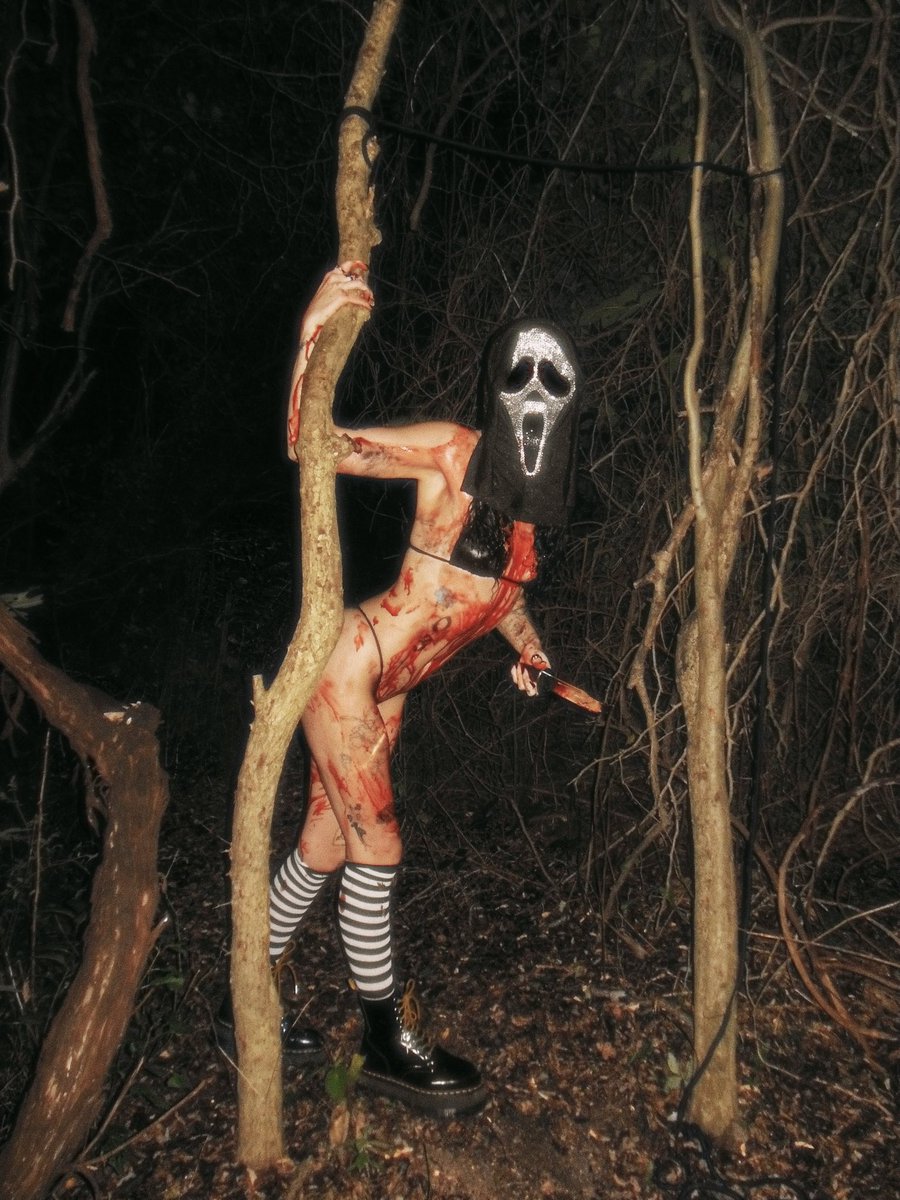 ohitsomen's tweet photo. I’m gonna get ya🔪 https://t.co/3CjZM6NJGO