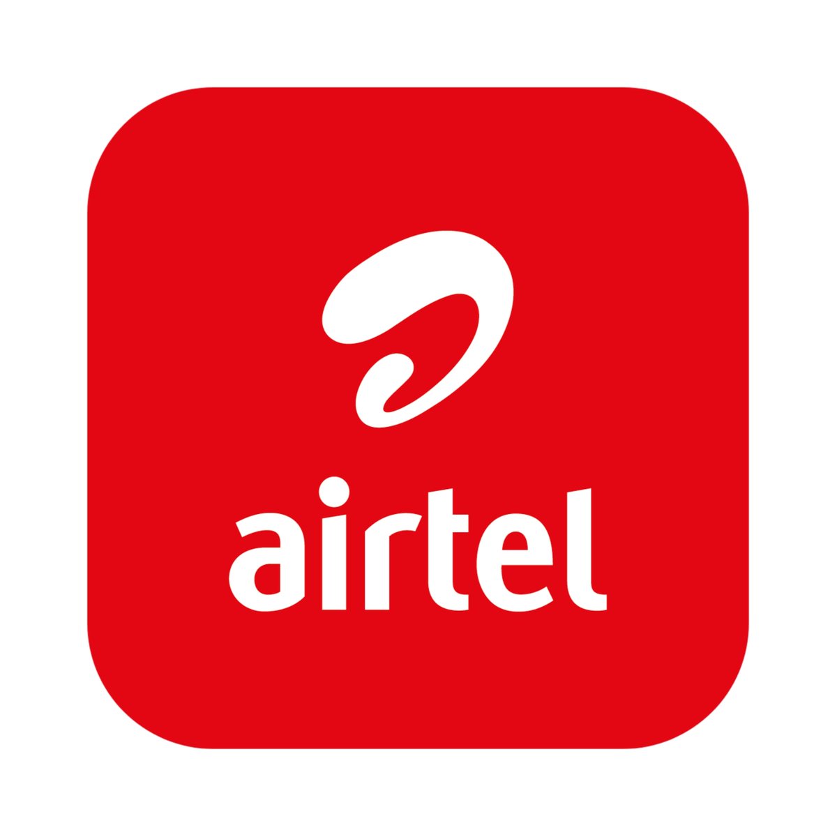Bhuvan_RJ46's tweet photo. Mere ghar me 4 airtel sim the lekin 1 scam ke baad sabhi JIO BSNL me port karva diye. Airtel is the biggest scammer in telecom. 

Airtel is scamming us in the name of unlimited data. 300GB cap and we can't use data via hotspot is the biggest scam.

Even worse, they removed ₹299 plan an now the cheapest Unlimited (Scam) plan is ₹349. 
Ab kya Public ki jaan loge kya!!🤕
