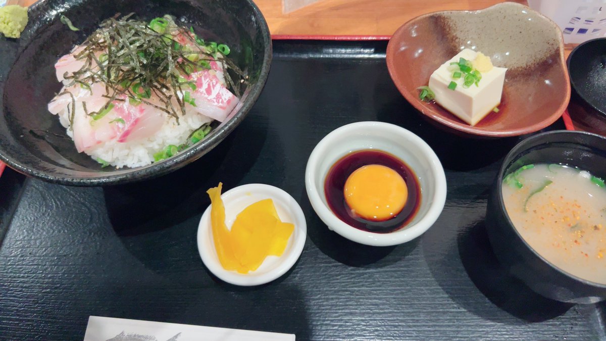 mokekeLove2525's tweet photo. 朝ごはん。松山は今日まで。 https://t.co/mBe4XtceG5