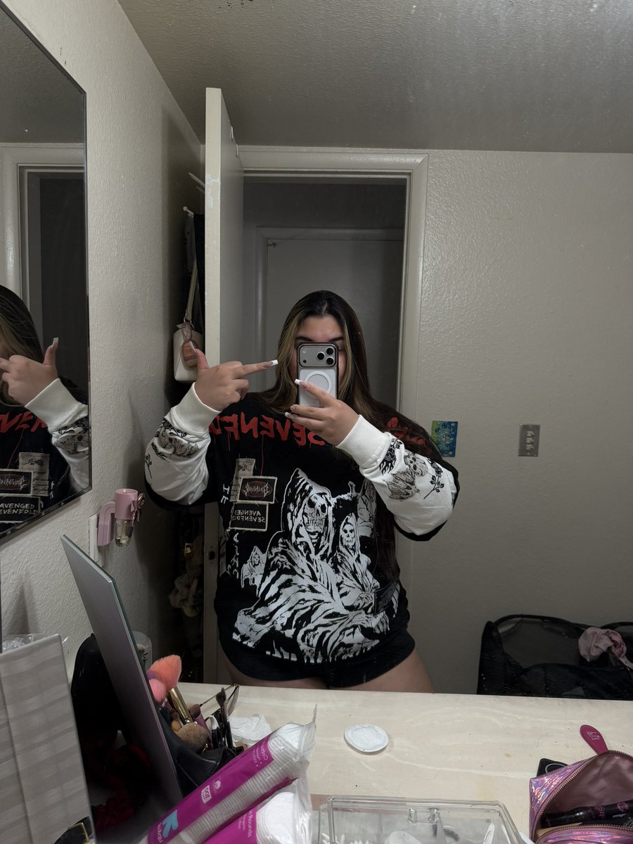 AFTERLIFE6661's tweet photo. my civil regime x a7x collection merch 😭🫶🏼 https://t.co/rpJlxWwWTA