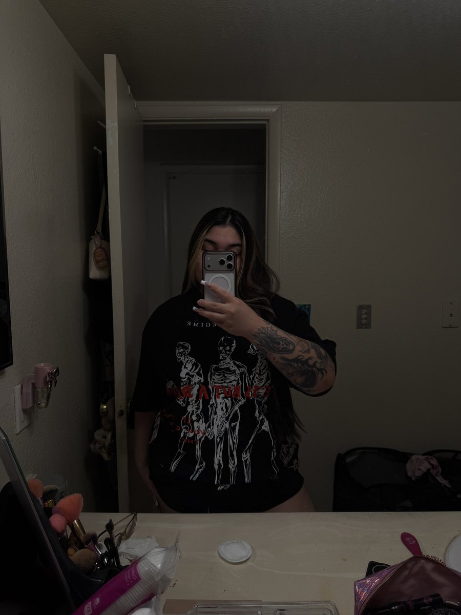AFTERLIFE6661's tweet photo. my civil regime x a7x collection merch 😭🫶🏼 https://t.co/rpJlxWwWTA
