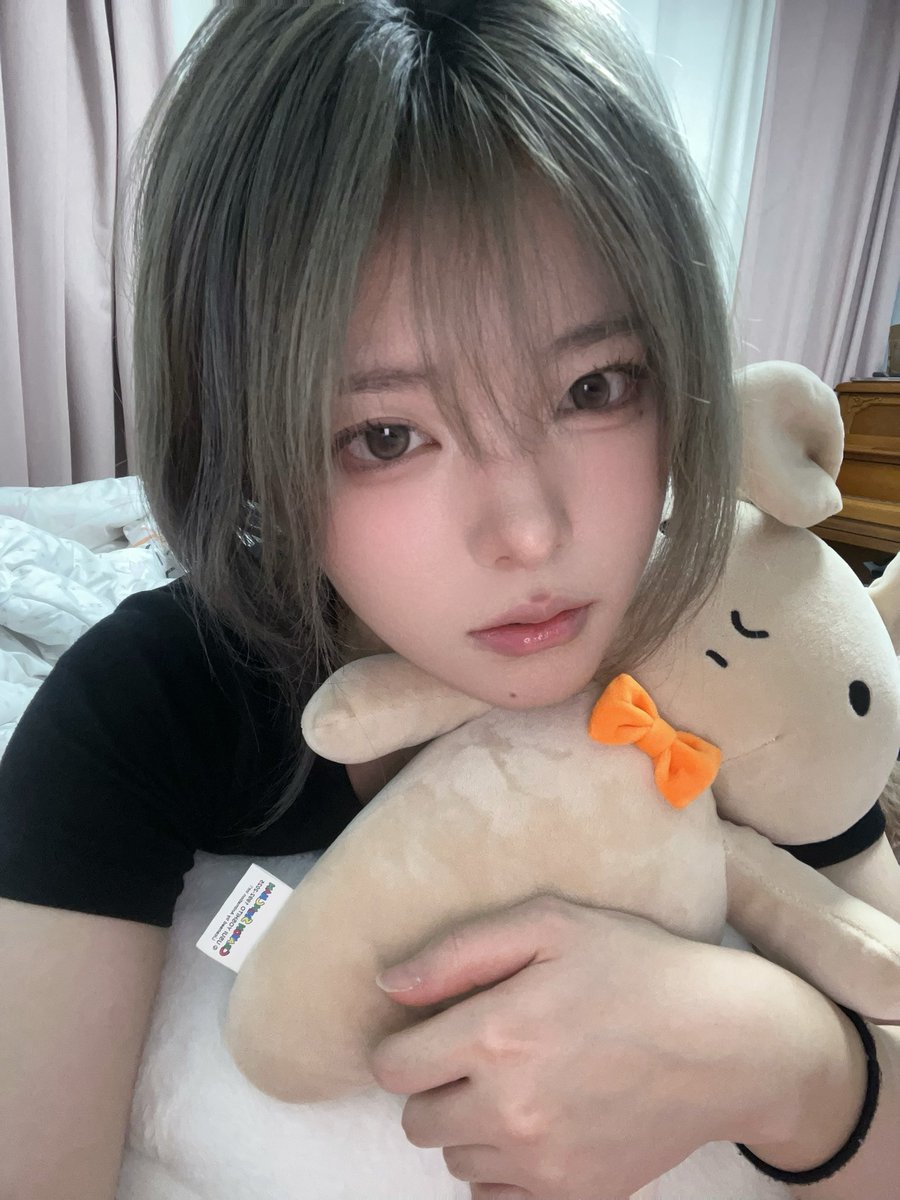 _ppiii_'s tweet photo. 염색다시해야도ㅑ https://t.co/miQWNEd5PP