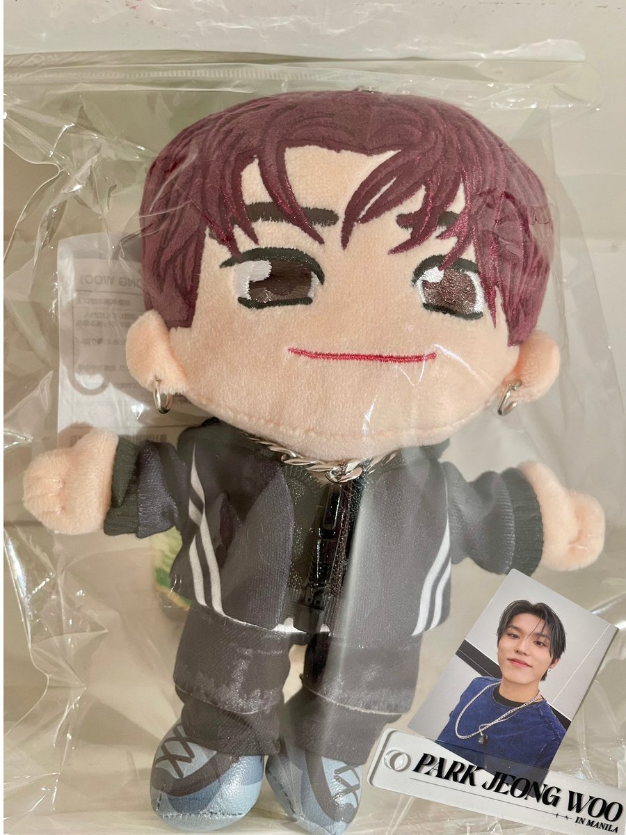 🩵 A little Jeongwoo merch raffle for your timeline! 🩵 🎟️ 100