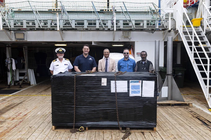 📷 Australian Government officials and academics from Papua New Guinea University of Technology infront of seismic equipment delivered by ADV Reliant in Lae, Papua New Guinea.
