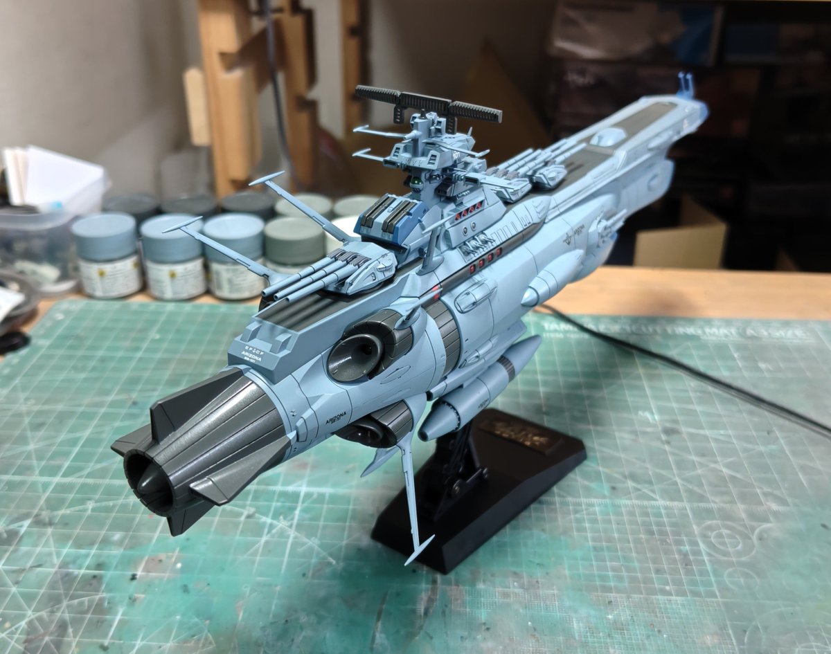 tanbaRTjZsPoprh's tweet photo. #プラモデル
#宇宙戦艦ヤマト
1/1000宇宙戦艦アリゾナ完成！所々パーツの合いがキツいところがありましたが概ね作りやすいキットでした😊何よりかっこいいねー次のヤマト艦艇は何作りましょうかね🤔 https://t.co/iRkh4WS4sx