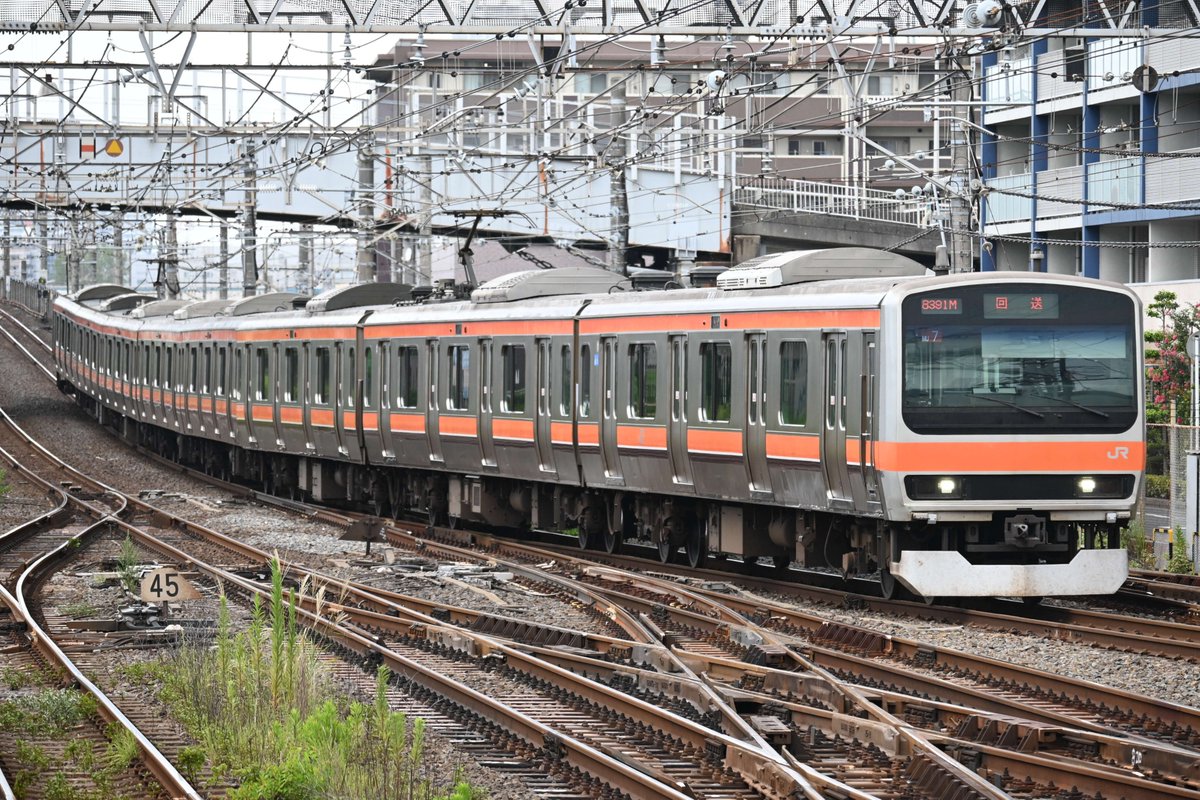 9266d344's tweet photo. 2026/8/13

①回8391M/E231系ケヨMU7編成
②〃

東京総合車両ベース TK入場 回送 https://t.co/k4PejExfUk