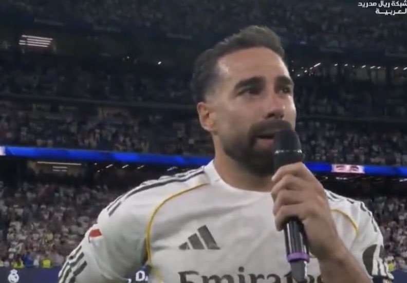 felixofficial07's tweet photo. ⚽️🔔 🔙🗣️ Dani Carvajal: “The team where we won 4 Champions League in 5 years, I want to remember them.

Cristiano, Casillas, Ramos, Ancelotti, Zidane...

Please stand up and applaud for them.” 🥲🤍 https://t.co/kopUw6Sklh