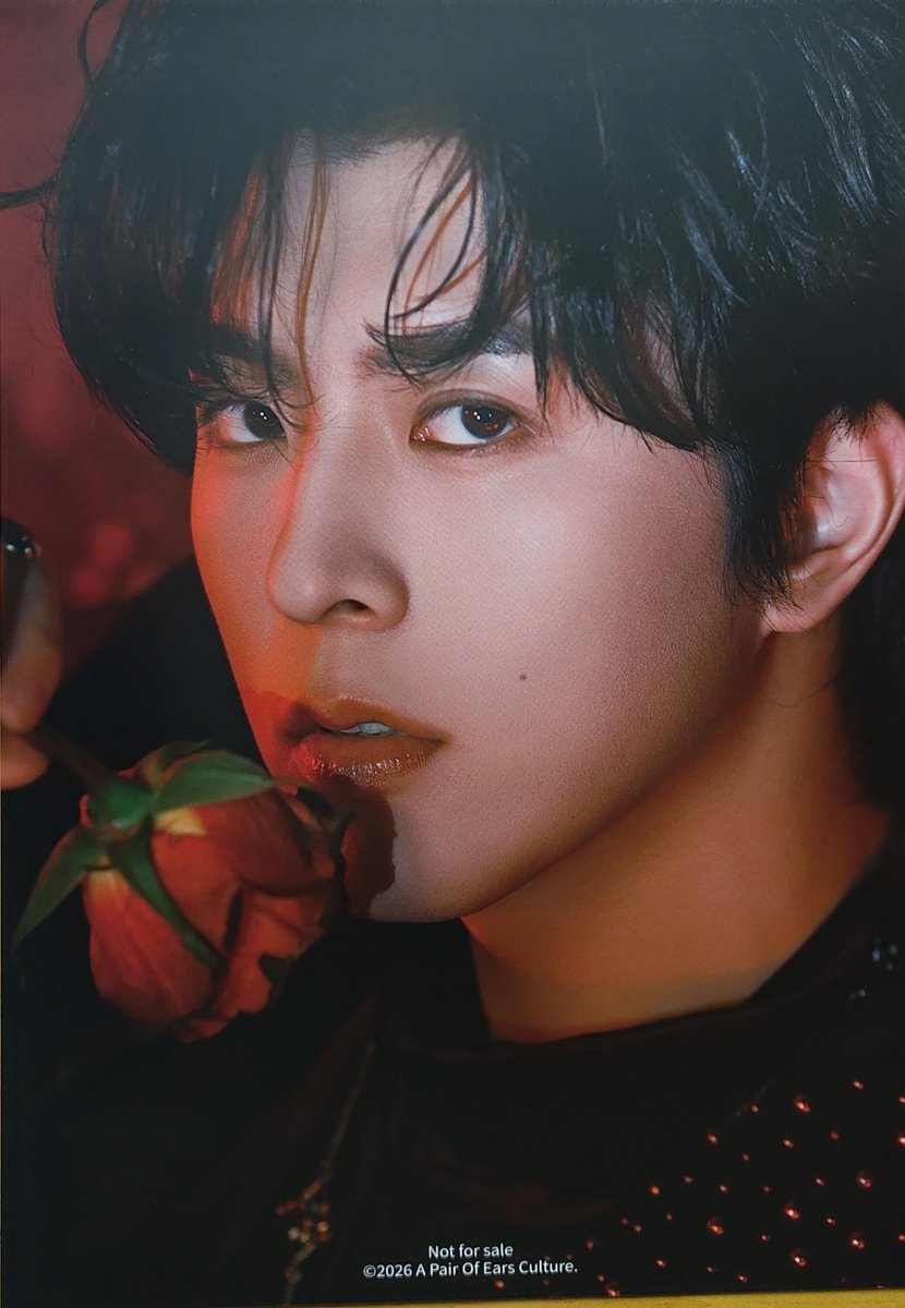 xqberries's tweet photo. Can't stop admiring his beauty! 😍🌹

Qiuqiu 😍

#KipukaQiu #QiuDingjie #邱鼎杰 https://t.co/TurhXXJUOc