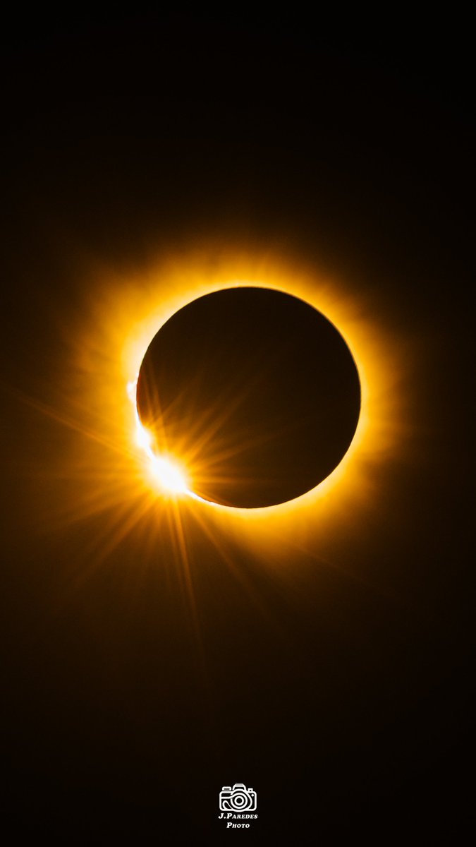 JParedesPhoto's tweet photo. Algunas de mis fotos tomadas ayer durante el eclipse solar total en la Comunidad de Madrid.
Experiencia increíble de la naturaleza.
#Eclipse #EclipseEspaña #eclipsesolar #Spain #JParedesPhotos #solareclipse #eclipseSpain #sun #Moon #Sol #Luna https://t.co/oKs7JsMGoa
