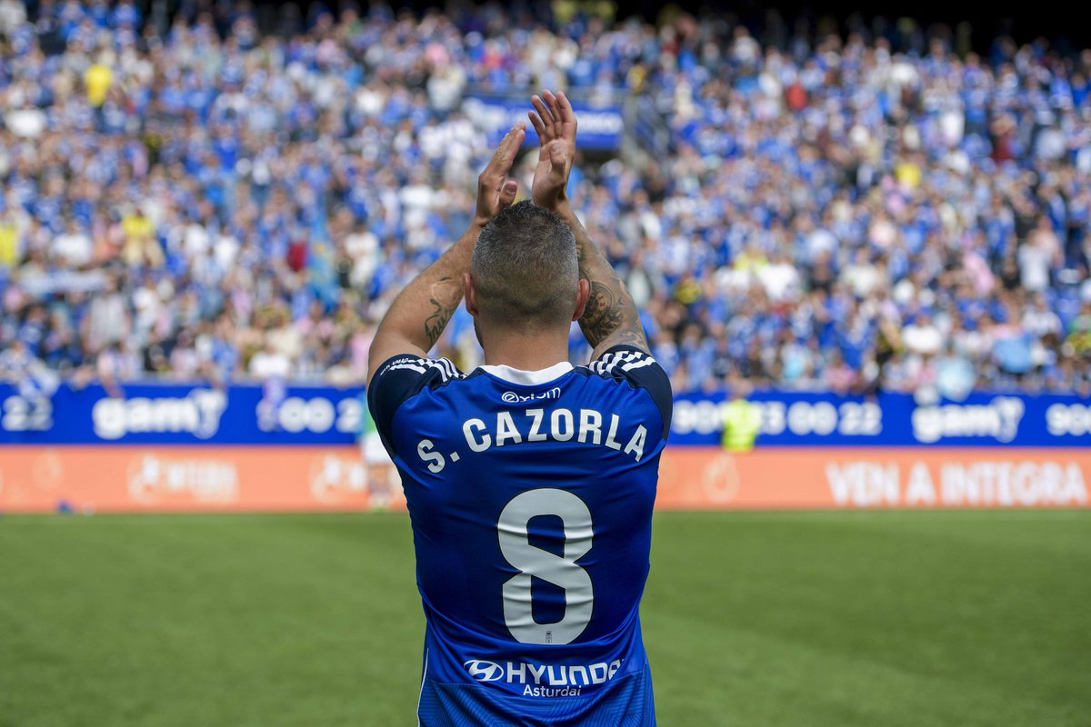 _RadioRO_'s tweet photo. NOTICIA.
Santi Cazorla hará el saque de honor en el partido Real Oviedo - Granada.

Vía: @MiguelFernandi https://t.co/uRAfxM6CR5