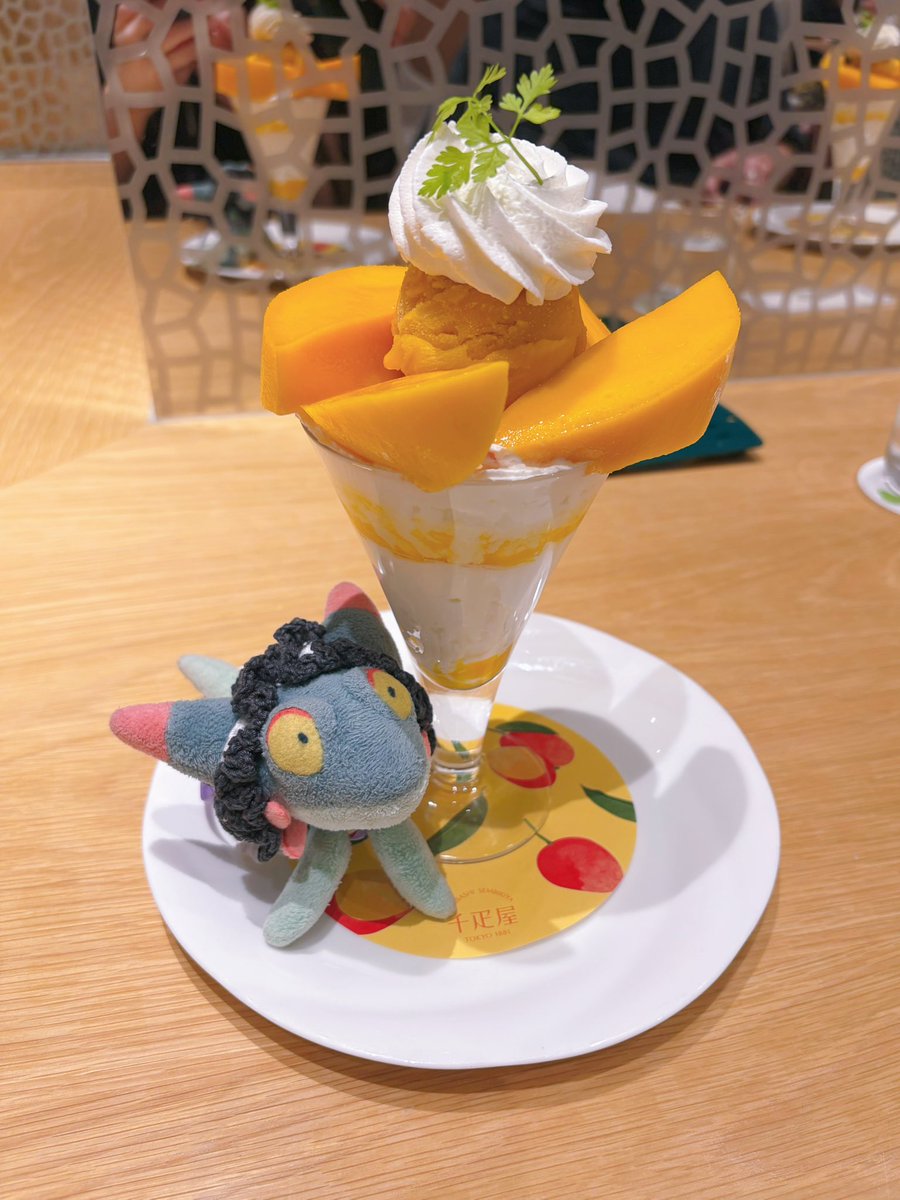 609_poke's tweet photo. 千疋屋のマンゴーパフェおいしすぎた🥭🫶
ちいかわ2周目セイレーン可愛かった.... https://t.co/U1KPOdlks2