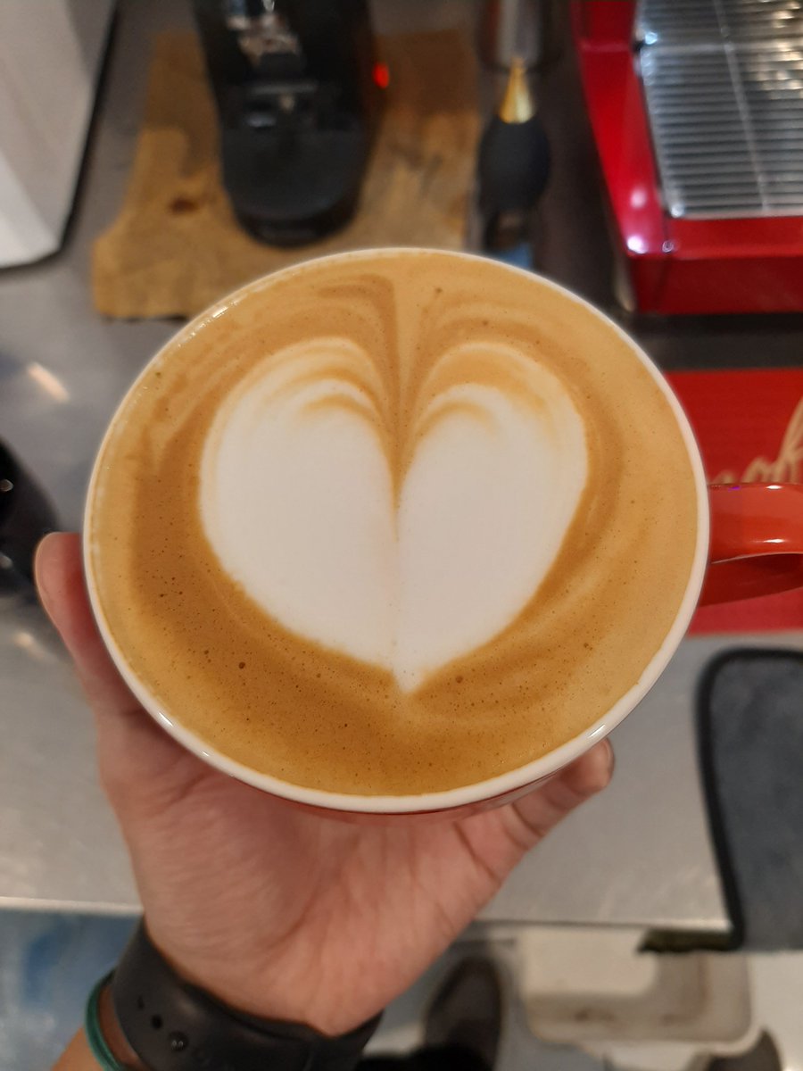 PenguinsTiger's tweet photo. Mina, karna ak nggak bisa liat km hari ini, aku bikinin lope yang gede aja ya🤗 ini bwt km🥰 ini juga jadi bukti cintaku padamu takkan pernah padam~❤ https://t.co/V39oM5mr1B