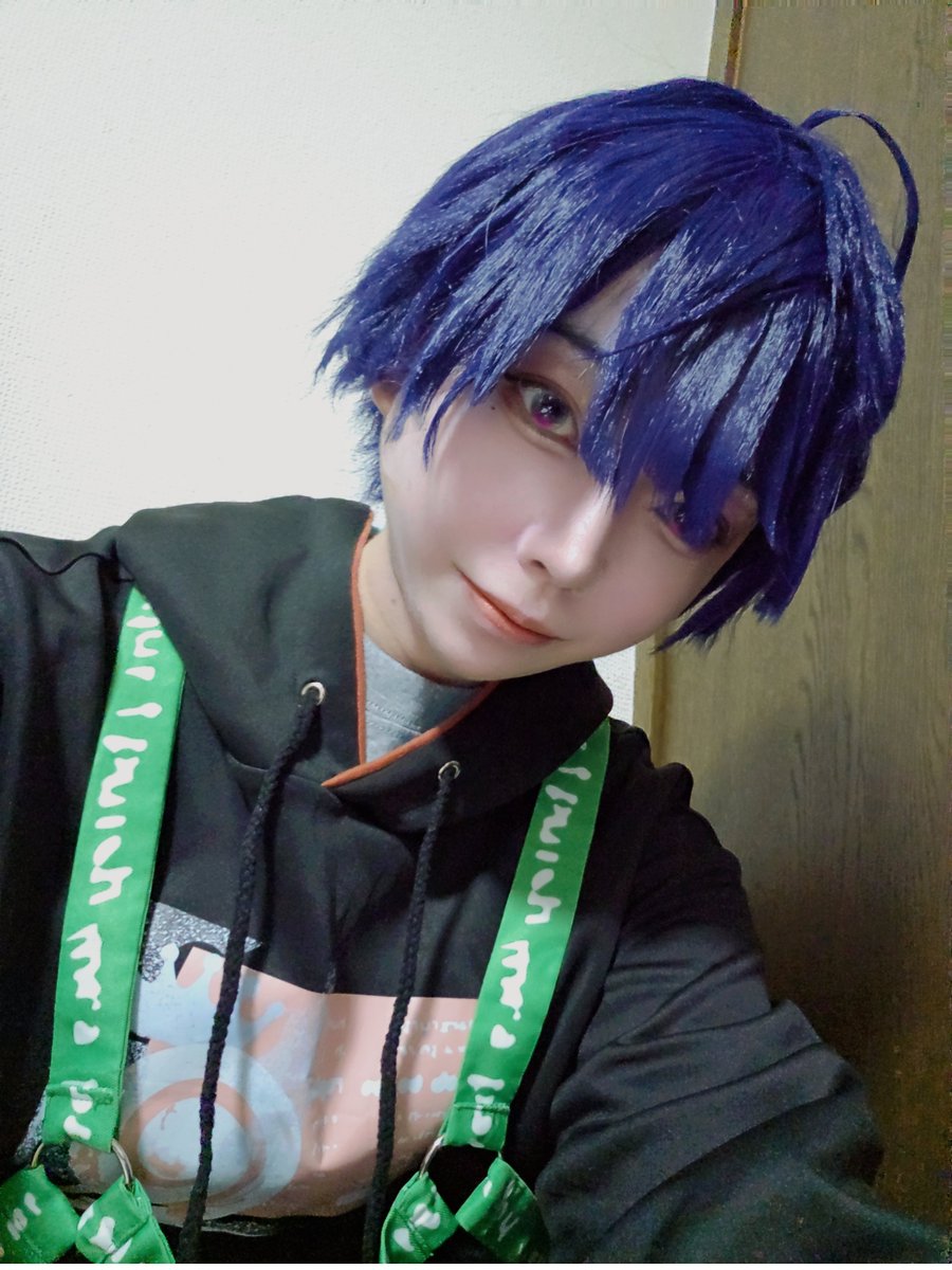 caferate_cos's tweet photo. ⚠Cosplay/コスプレ

8月コス予定ないので、宅コス🙌🏻
初出し🍭になる予定だったはずのものです。。
いつもと違う系統で、絶望的に似合ってなくて、交流会終わったら封印します。。。
加工ないと生きていけない😶‍🌫️😶‍🌫️ https://t.co/BxJvgOYCac