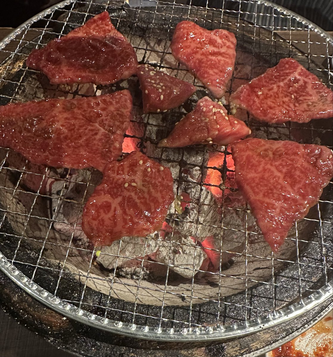 ntk2010_'s tweet photo. にくにくにくー🤣 https://t.co/ciEvnbvlkL