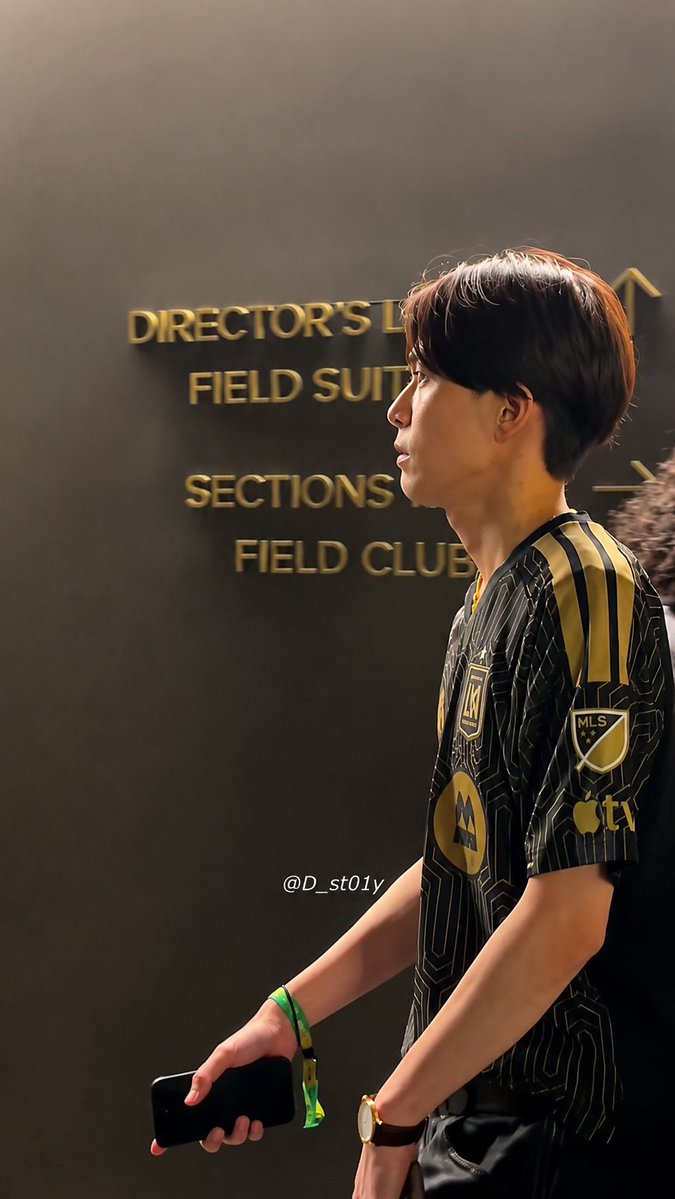byartly's tweet photo. soccer boy from Osaka ⚽ #ASAHI #아사히 https://t.co/dm4TymfSQe