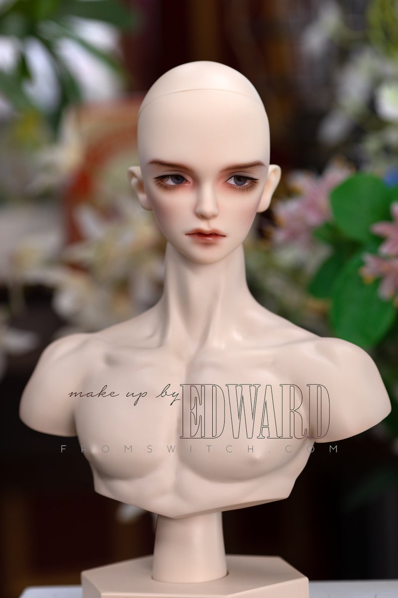 fromSWITCH's tweet photo. ▪️루안 | RUAN
makeup by EDWARD

✔️주문/결제 기간
2026년 8월 14일 오전 11시 - 2026년 8월 21일 오전 11시(KST)

✔️본 상품은 판매기간 내에 조기 소진될 수 있습니다.

- 한국어
https://t.co/2lDiA1yscj

- EN
https://t.co/0Nlqpg59sN https://t.co/ACGdAULdvB