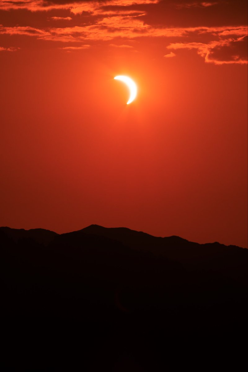 raphaeldeberlhe's tweet photo. ☀️🌗🌍 Éclipse du 12 août 2026, photographiée dans les Alpes, dans le massif de la Chartreuse !

📍Pravouta
📸Fujifilm XT-4 / 200mm / ND1000

@XploraSpace @_SpaceWeather_ @alpes_ishere @CDIsere @ici_isere @Partir_Ici @LeDL_Grenoble @Team_Chartreuse @ParcChartreuse https://t.co/oyqEeqmUM5