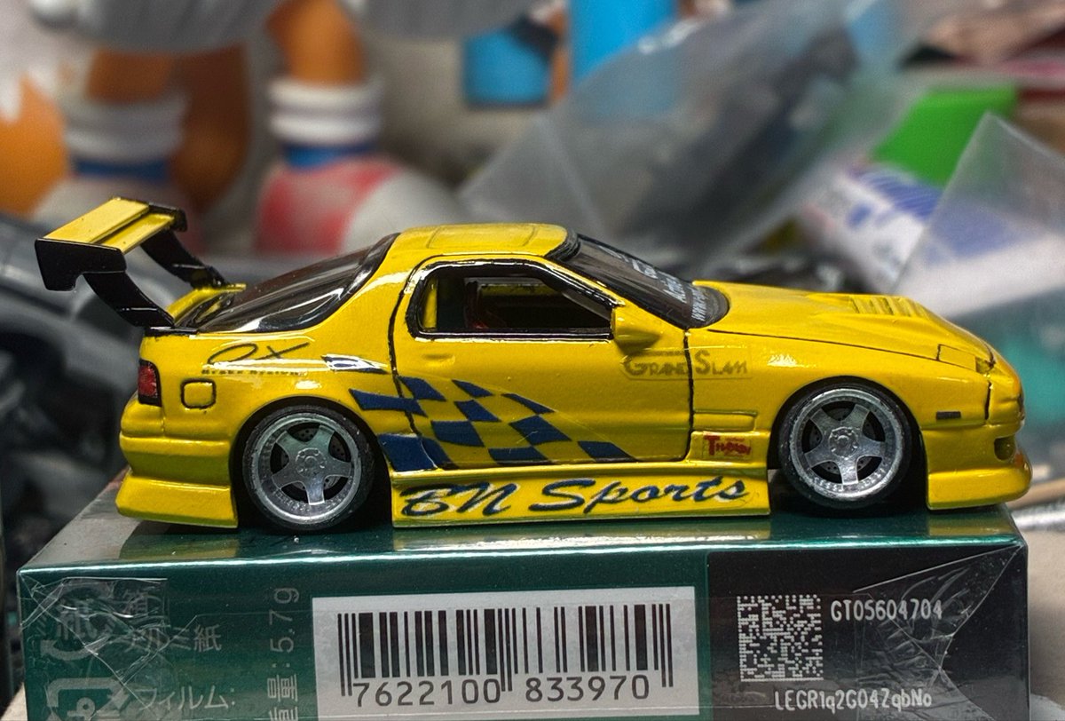 kota_S13_'s tweet photo. とりあえず、春口号FC3S完成〜

ホットウィールベースで制作しました
エアロ、デカール等自作

かなり長期戦でした…

テールランプのデカールはカジーカスタムさん、ホイールはたかしさんのを使わせて頂きました🙇‍♂️ https://t.co/chptjaciFH