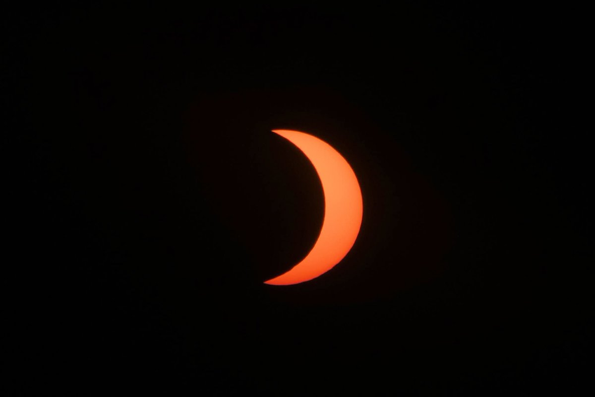 Fred_html's tweet photo. Eclipse #Éclipse #eclipse #eclips #eclipsa #eclipsefrance https://t.co/8fxkWetd3n