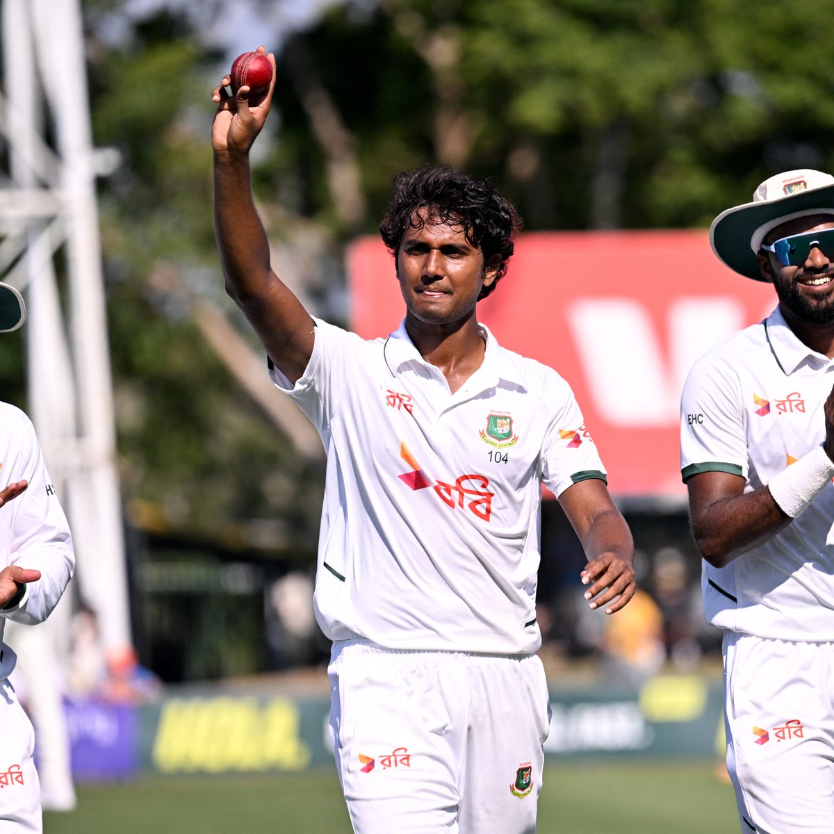 KentCricket's tweet photo. Career-best Test figures of 6️⃣-5️⃣5️⃣ for Hasan Mahmud vs. Australia

See you back in Kent next month, Hasan! 🇧🇩✈️ https://t.co/NGBRdqB1aj