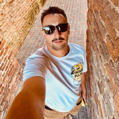 naitsircAvRc's tweet photo. #NuovaFotoProfilo https://t.co/RjzgxpYotV