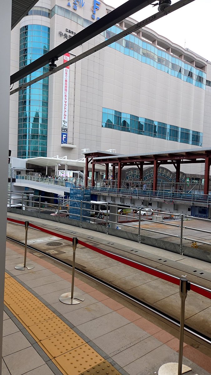 Carotene's tweet photo. エールエールの橋完成してんじゃん
初めて見た https://t.co/bGKy6GvLQR
