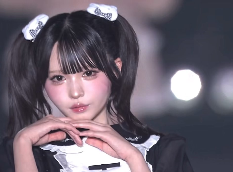 159akiNavy's tweet photo. ニアジョイの市岡 愛弓ちゃんプリクラ顔でビビる https://t.co/7sU0YwHF0x