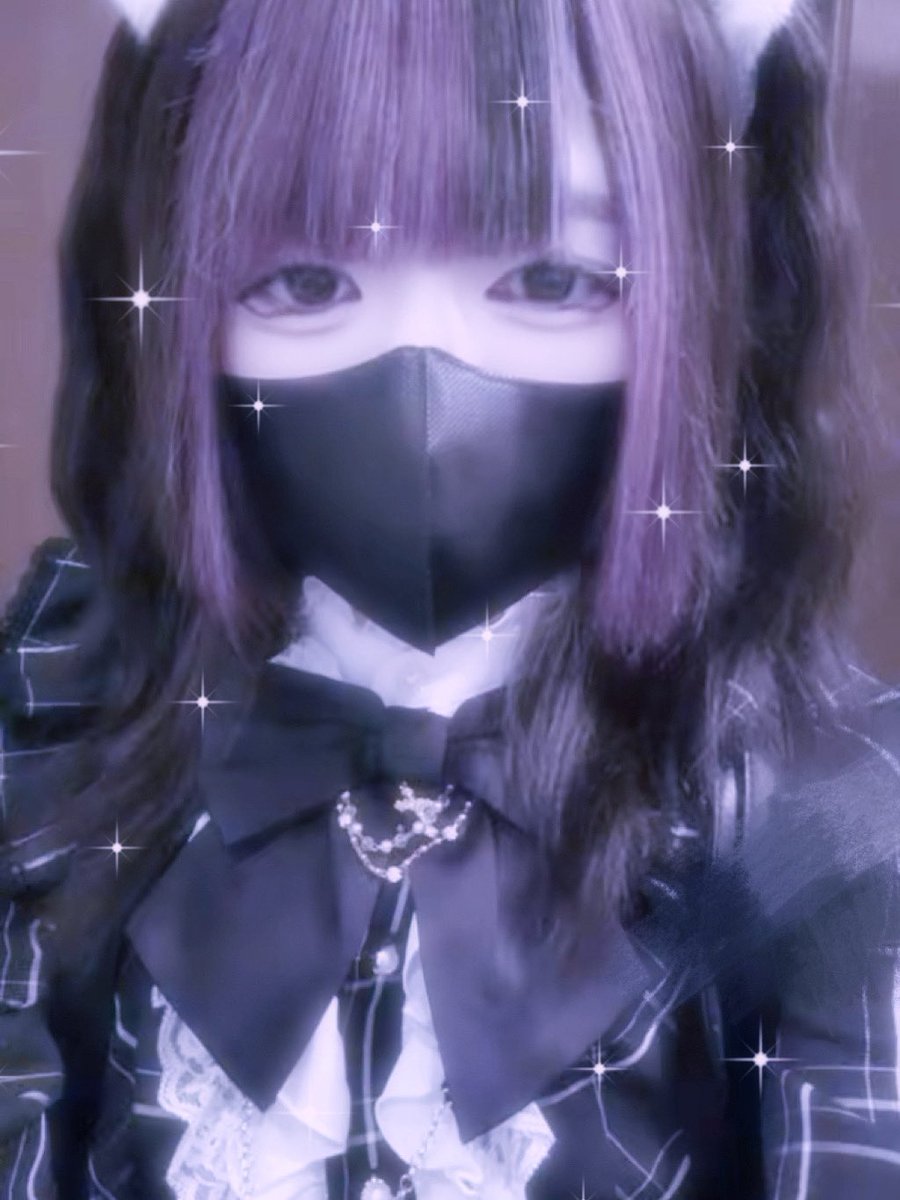 n_uxzi_'s tweet photo. これが➡️こう^ ̳> ·̫ < ̳^     

 #おとこの娘  #女装  #太もも https://t.co/SxhYNXcUAP