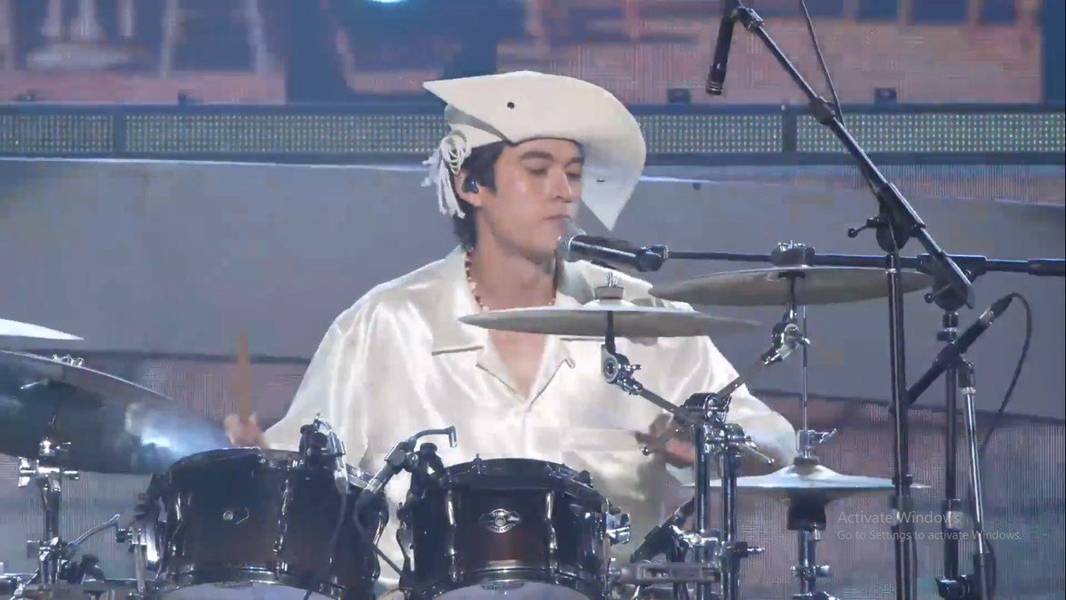 prioorincantato's tweet photo. TERUS YG NABUH DRUM SIAPA ANJIR? GAWIN? https://t.co/bqyHhs7ohr